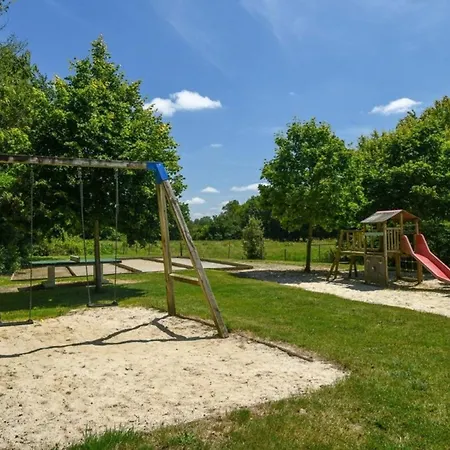 Mobil-home Confortable Avec Terrasse Pour 4 Personnes - Api-1-52-1361