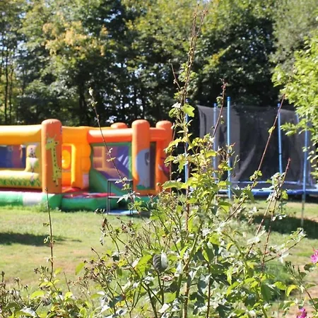 Mobil-home Confortable Avec Terrasse Pour 4 Personnes - Api-1-52-1361 *