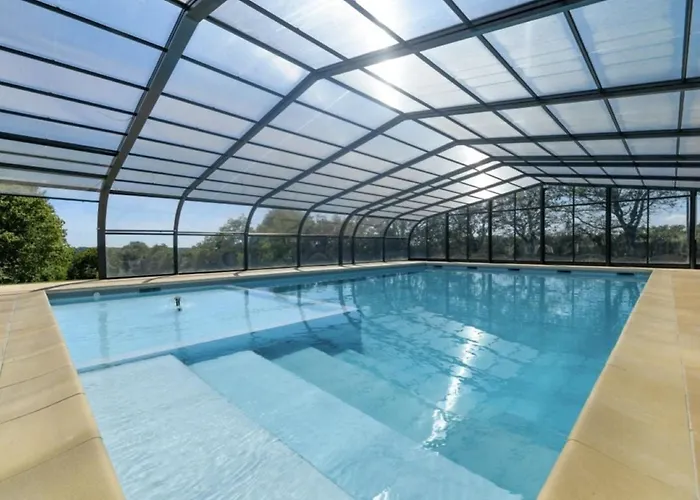 Mobil-home Confortable Avec Terrasse Pour 4 Personnes - Api-1-52-1361 * Commequiers