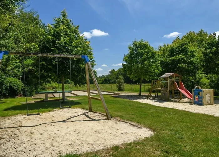 Mobil-home Confortable Avec Terrasse Pour 4 Personnes - Api-1-52-1361