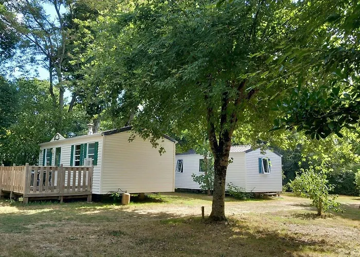 Mobil-home Confortable Avec Terrasse Pour 4 Personnes - Api-1-52-1361 Parque de Campismo Commequiers